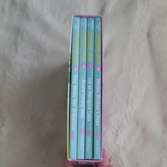 The Critter Club Collection #2 Boxed Set - Picture 2 of 5